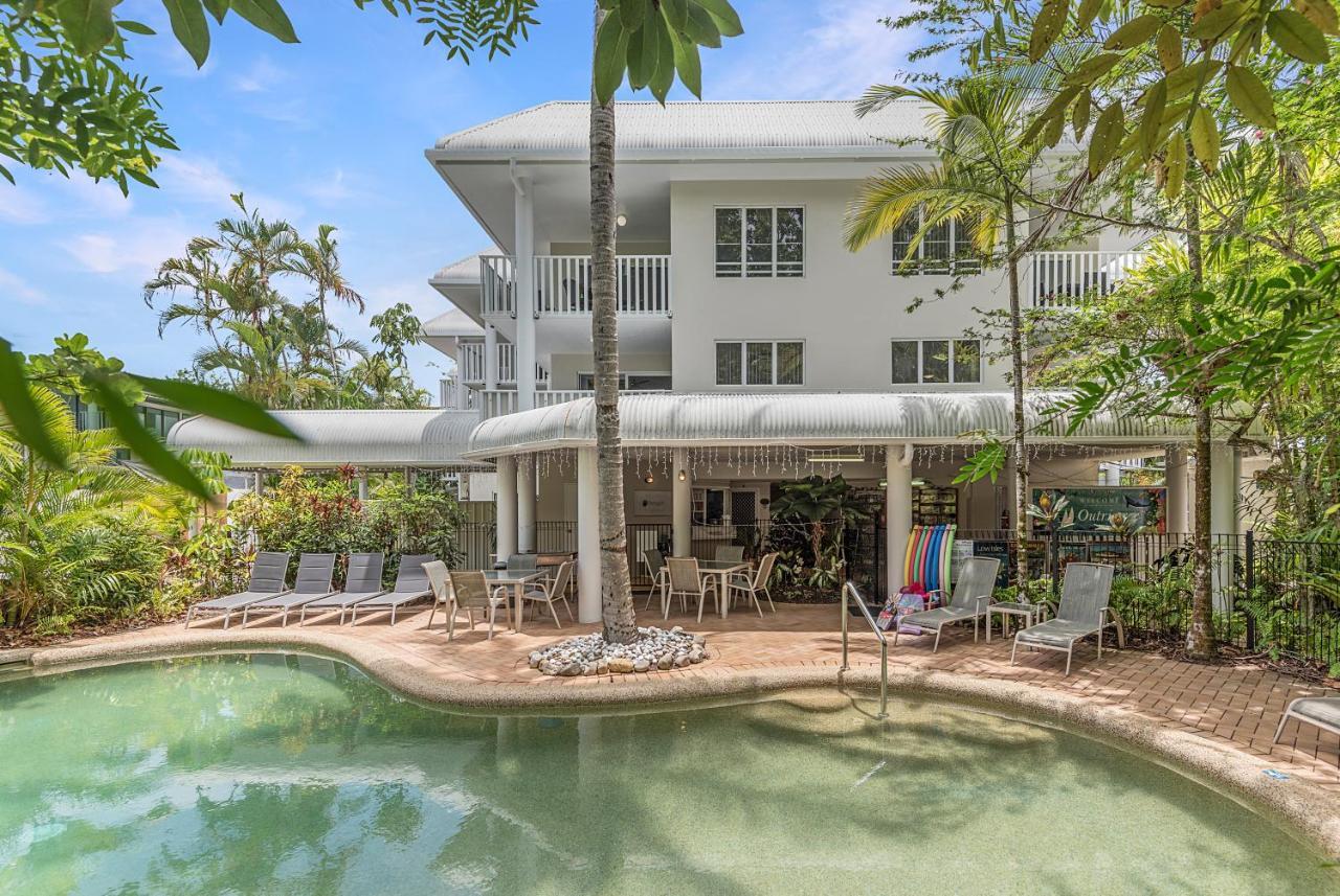 Outrigger Apartments Port Douglas Exterior photo